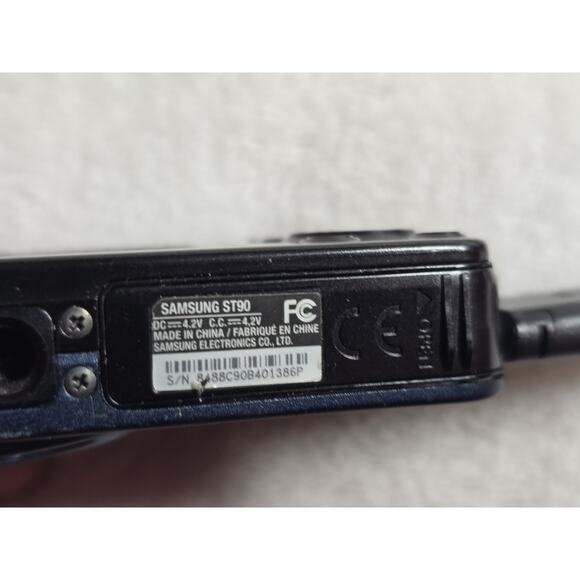 Samsung Digital Camera ST90 14.2MP Black Working 2gb Sd Card And Cord - Picture 5 of 9